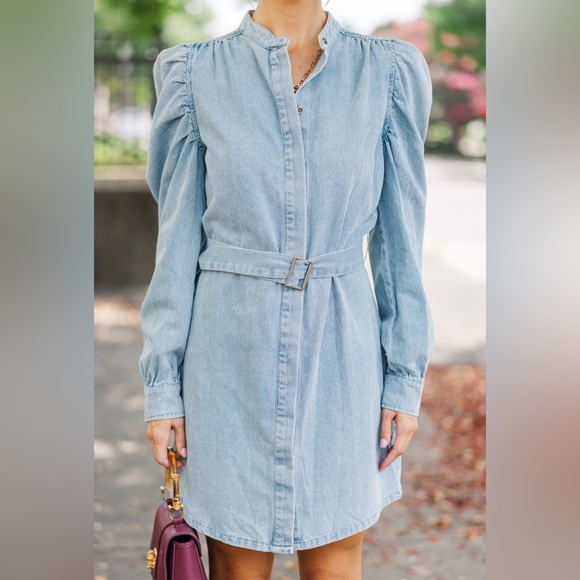 FATE LIGHT WASH Denim Dress with Belt, CASUAL OUTING, SIZE M NWT - Picture 1 of 8